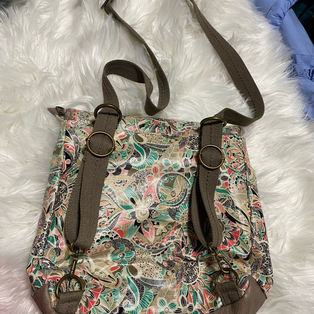 Sakroots Convertible Messenger Crossbody bag backpack purse - Picture 3 of 4